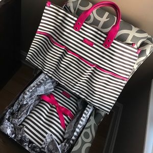 2 Henri Bendel brand new travel totes